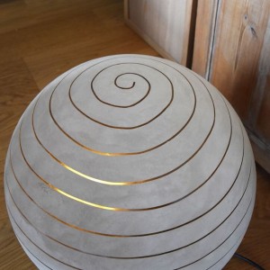 Création Béton et Lumière Flore Molinaro, modèle spirale